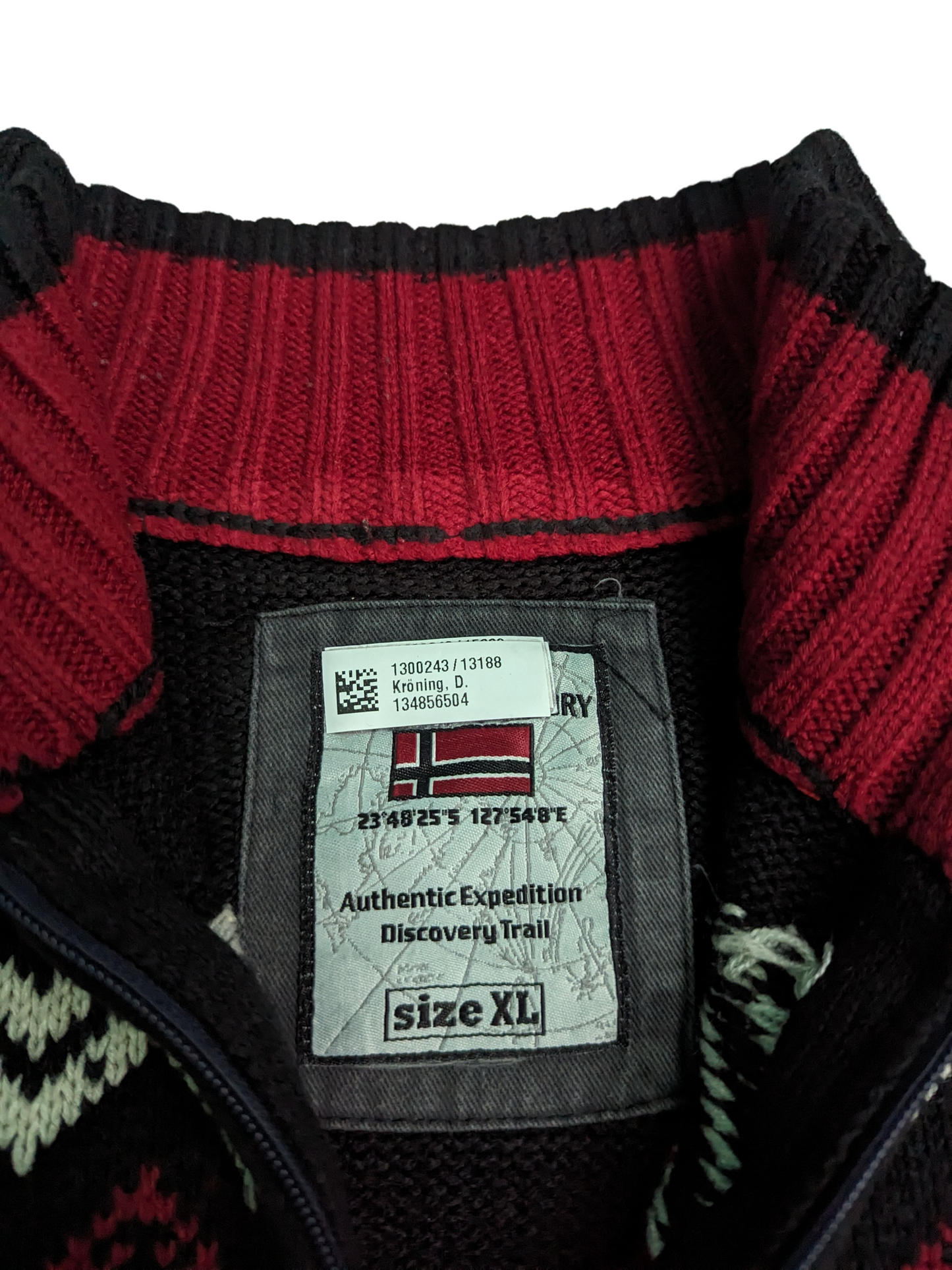 Vintage Nordic Style Sweater XLarge - Zipper Down