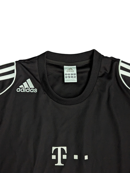 Vintage Adidas Jersey 2XLarge - Crewneck